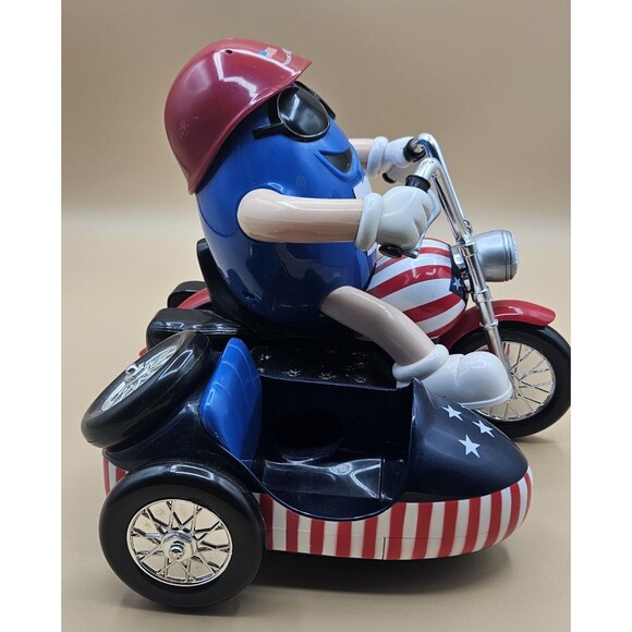 Mars M&M Red White And Blue Freedom Rider Motorcycle w/Side Car Candy Dispenser - Picture 6 of 10